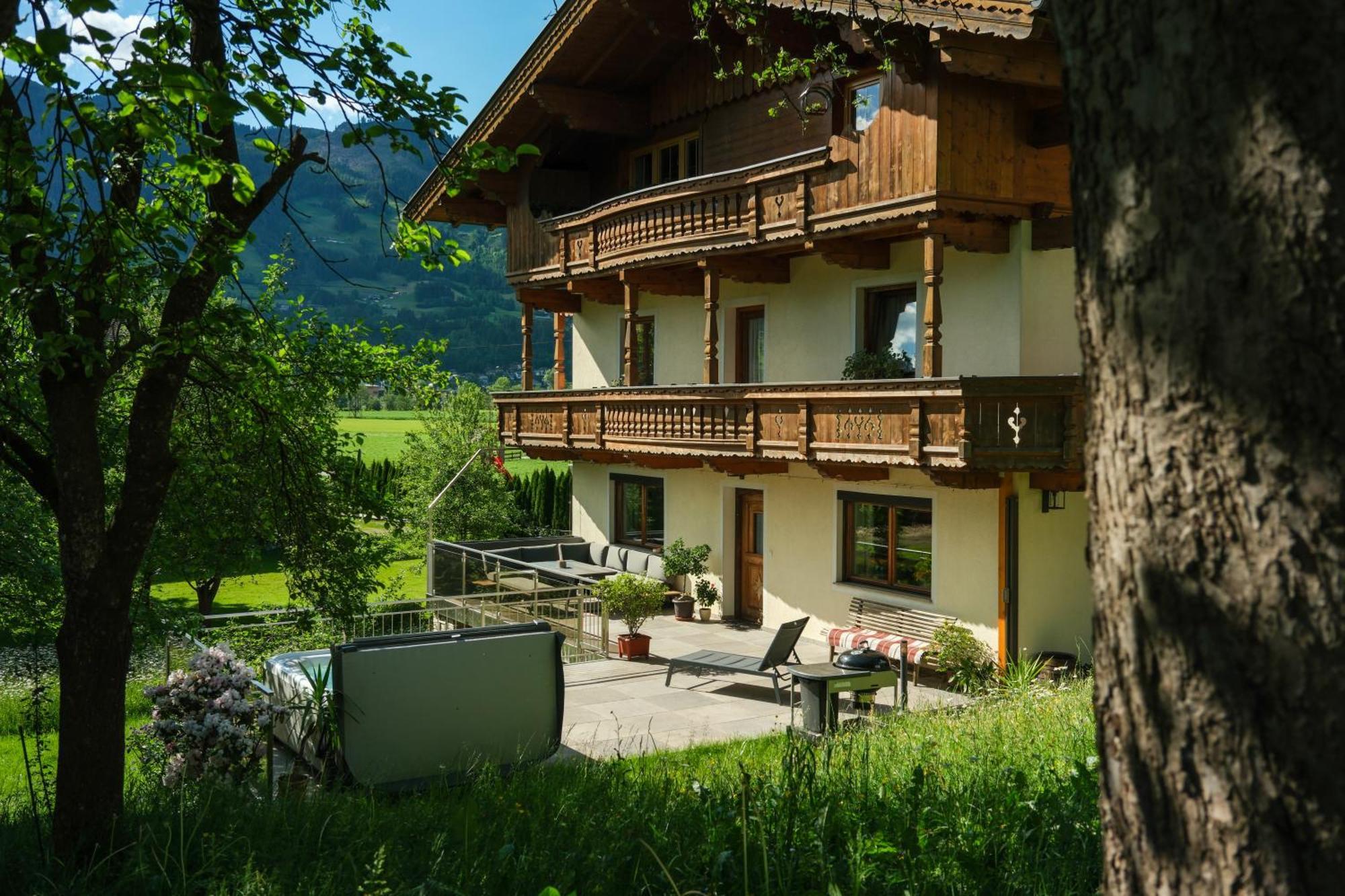 Apart Moidl Mit Privatem Pool Гарт-ім-Ціллерталь Екстер'єр фото